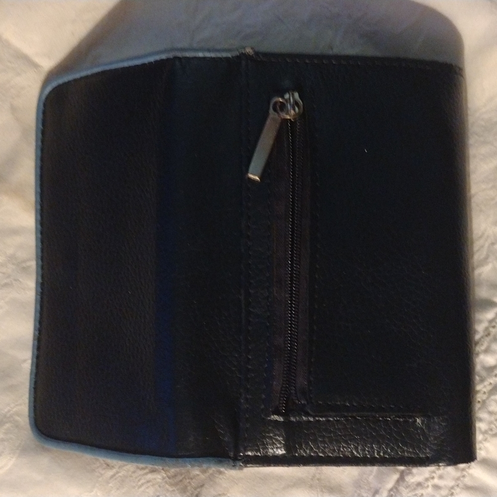 Wallet - Picture 8 of 9